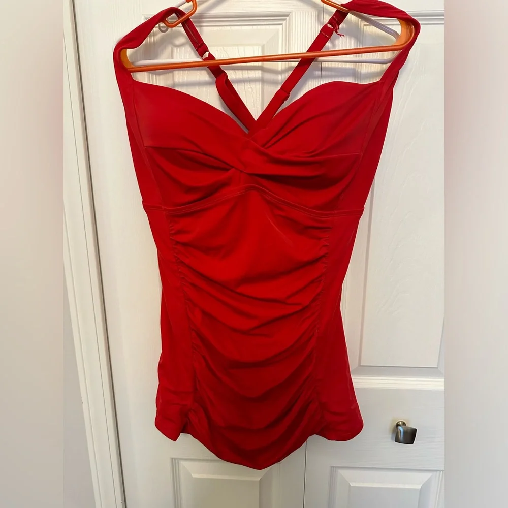 Tankini ๐ - Picture 1 of 4